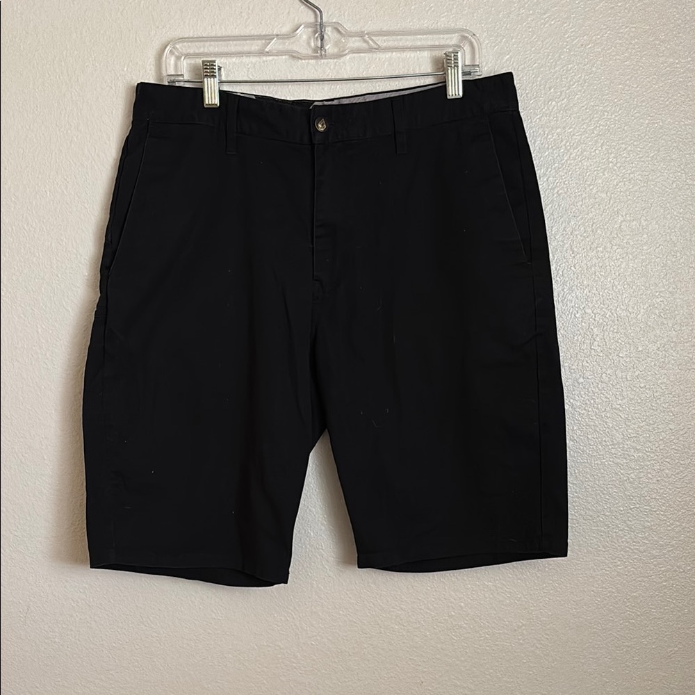 Volcom Men's Black Flat Front Shorts